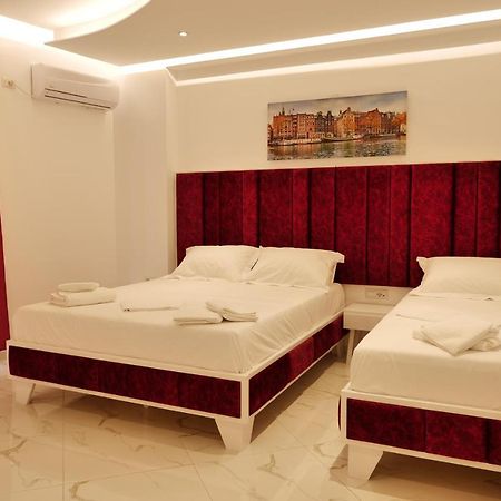 Lumi Hotel Sarandë Exteriér fotografie