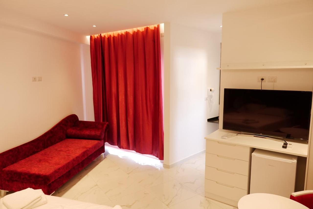 Lumi Hotel Sarandë Exteriér fotografie