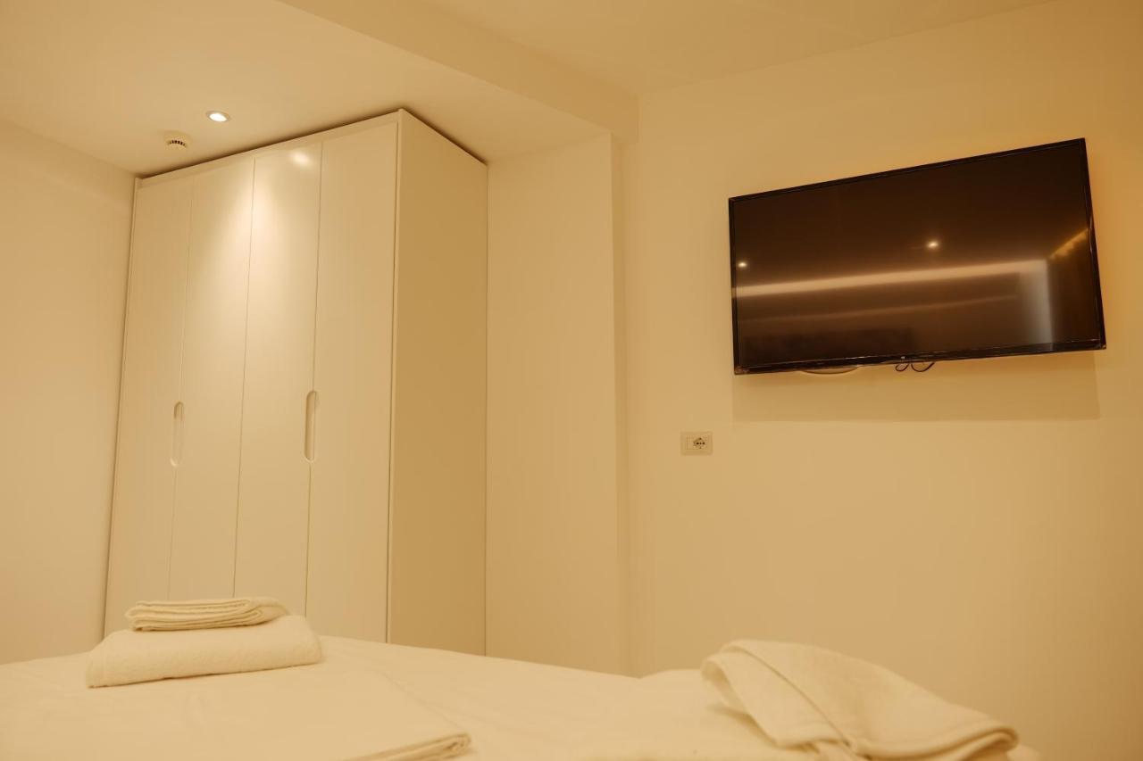 Lumi Hotel Sarandë Exteriér fotografie