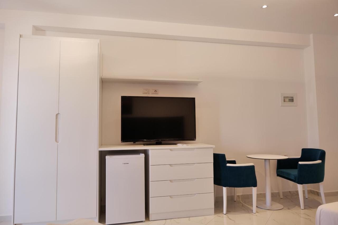 Lumi Hotel Sarandë Exteriér fotografie